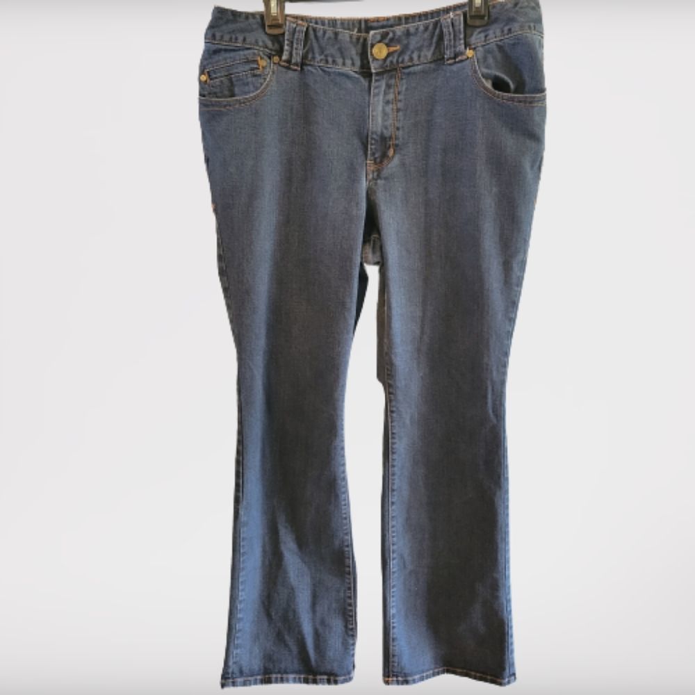Lane Bryant slim boot jeans size 18 average
